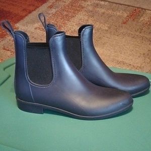 Women's size 9 navy blue Merona brand rain boots